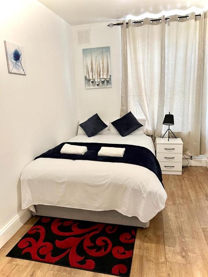 Shadwell Holiday Rooms London Exterior photo